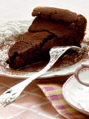 Torta morbida di cioccolato fondente