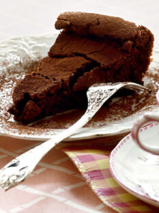 Torta morbida di cioccolato fondente