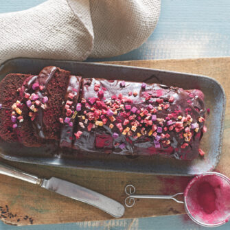 Cake al cioccolato e barbabietole