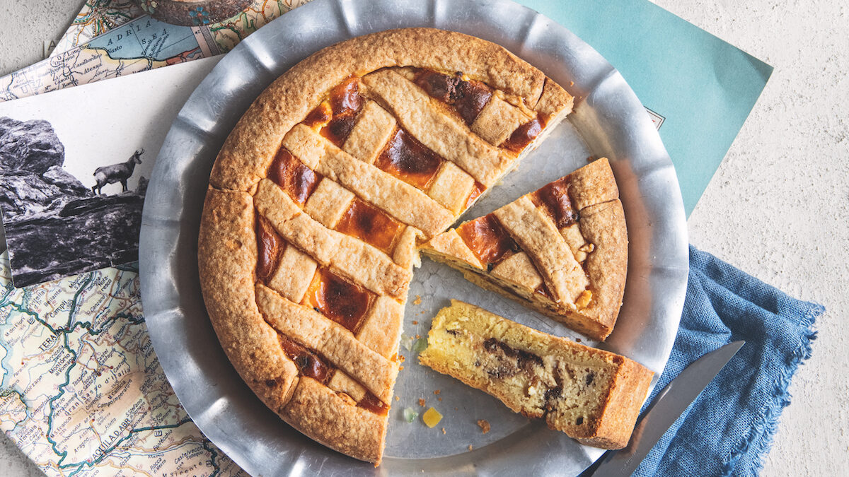 Pizza con crema, ricotta e canditi