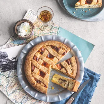 pizza con crema, ricotta e canditi