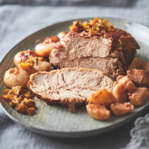 Arrosto al te' pu'er shu con cipolline borettane e patate