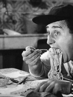 Alberto_Sordi_Un_americano_a_Roma_(1954)