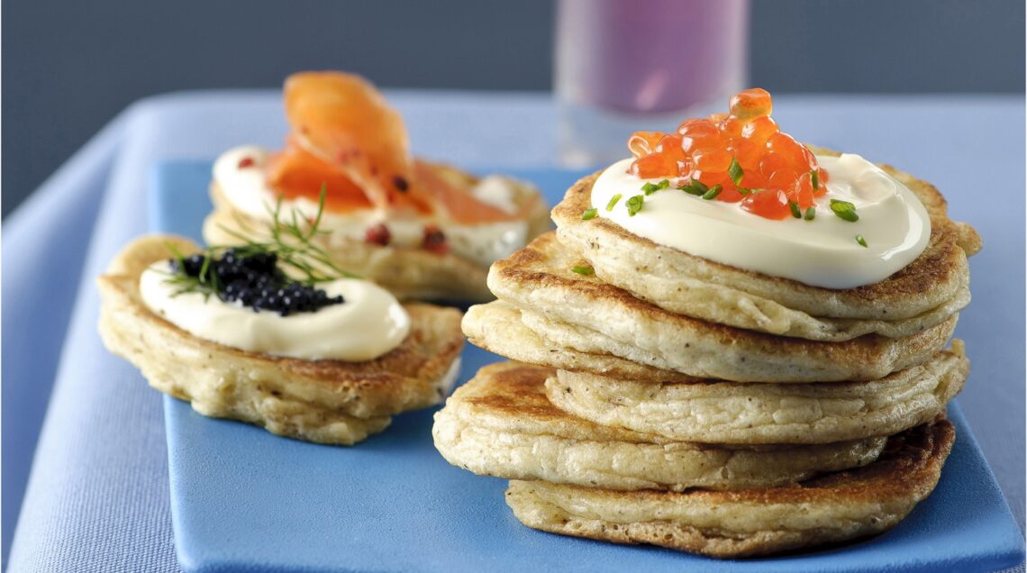BLINI con smetana