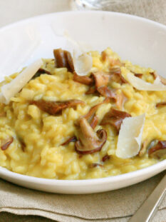 Risotto allo zafferano con porcini