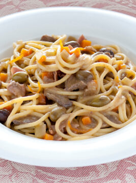 Bigoli al ragù di anatra con arancia