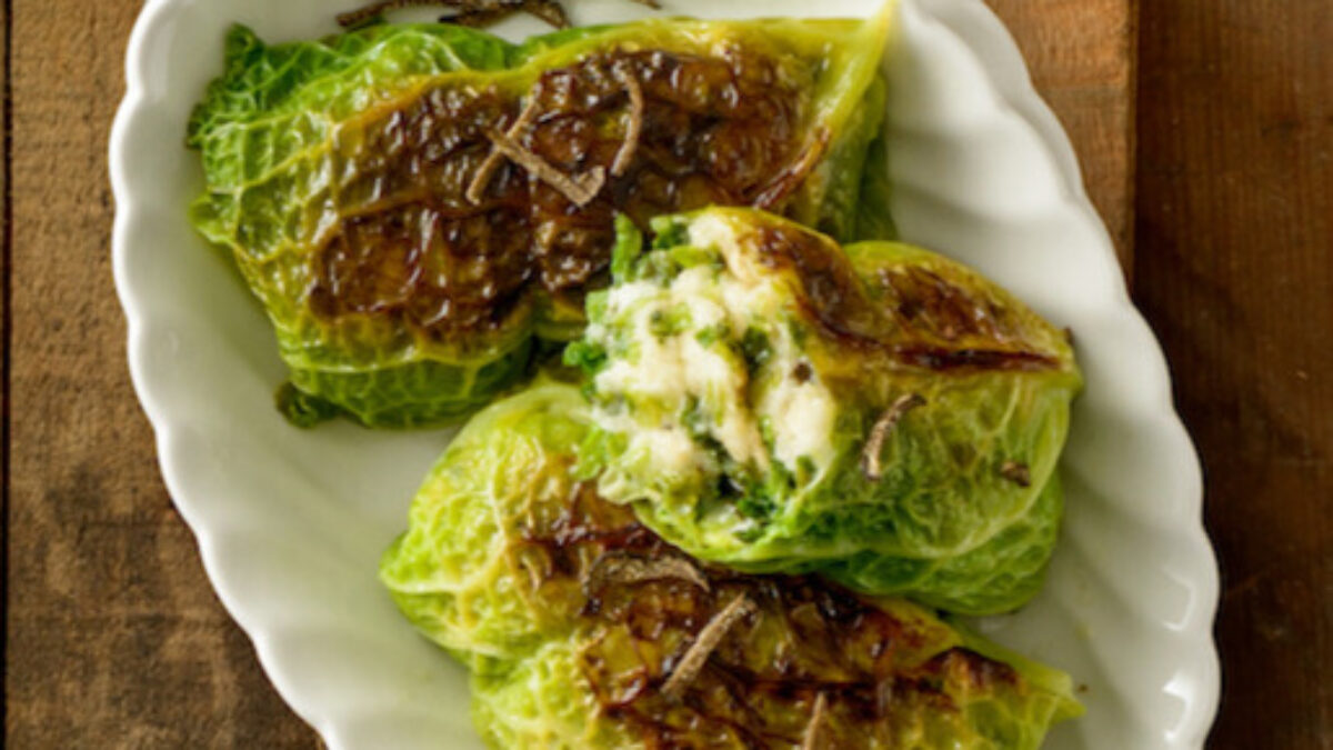 Bauletti di verza al tartufo nero