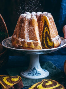 Brioche alla zucca, cacao e cannella