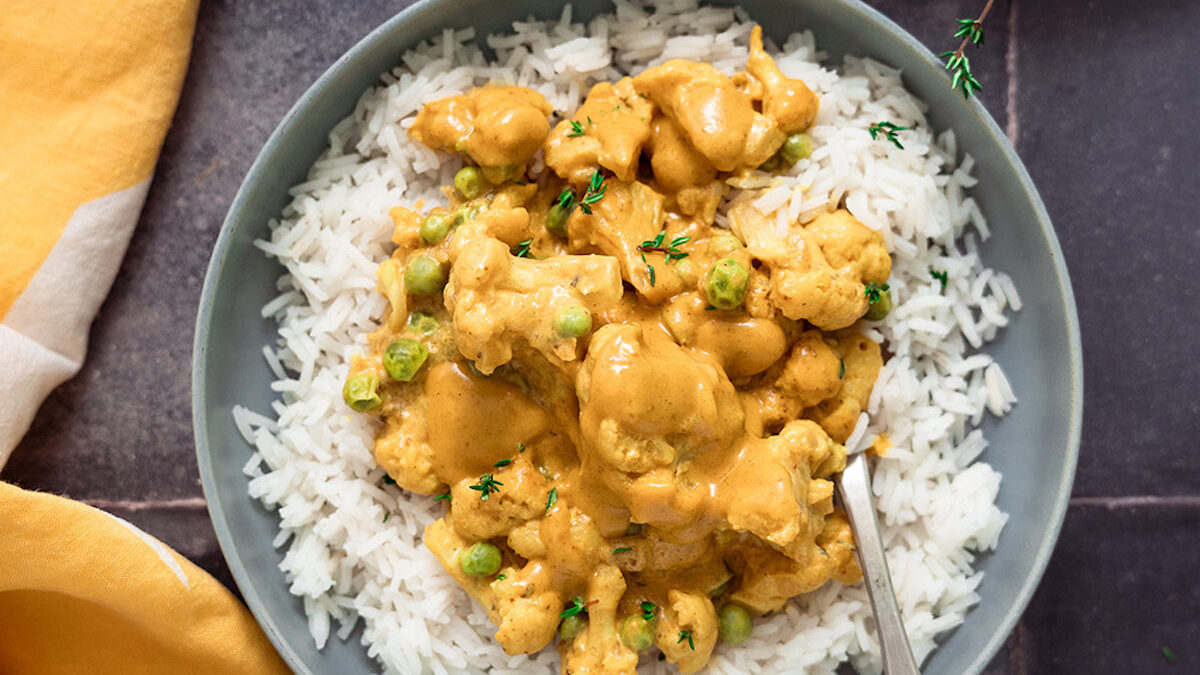 Curry di cavolfiore con riso basmati