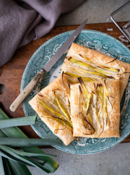 piccole sfoglie con pecorino porri