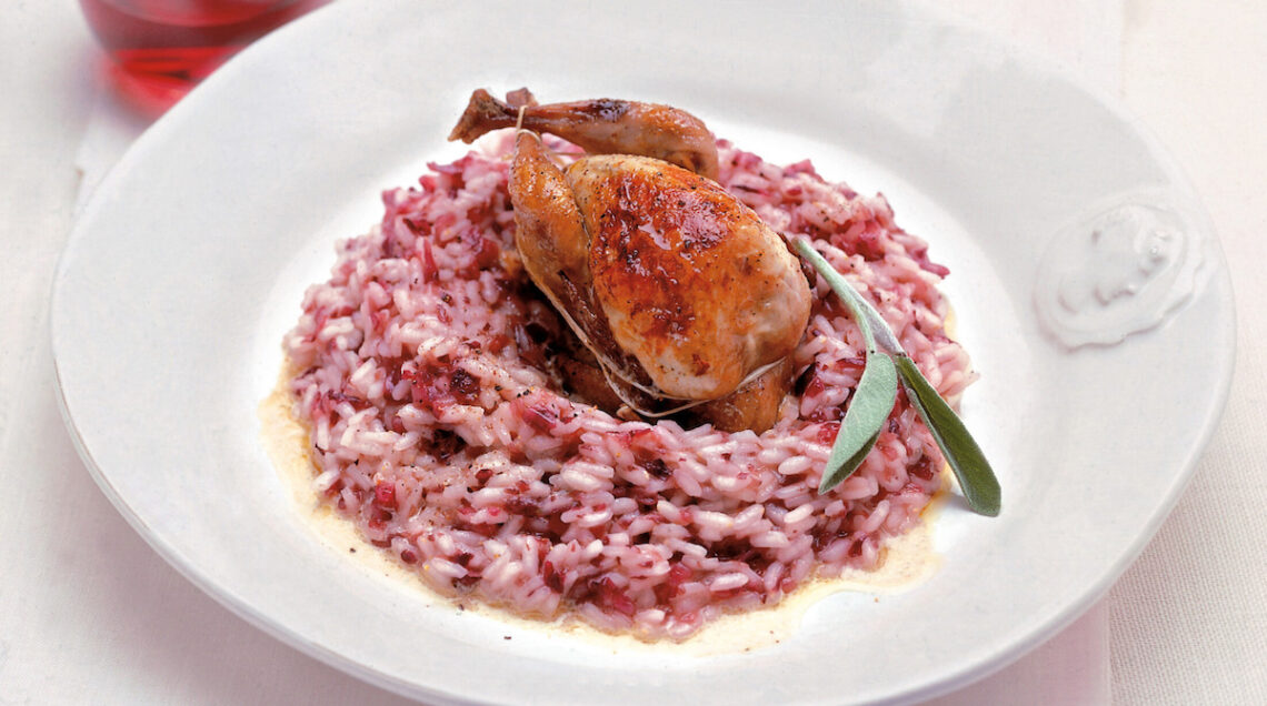 Risotto al radicchio rosso con quagliette panna e salvia