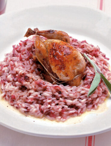 Risotto al radicchio rosso con quagliette panna e salvia
