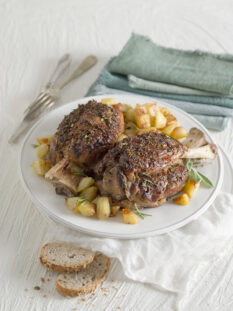 Stinco affumicato con patate