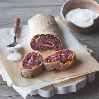 Strudel di crauti rossi