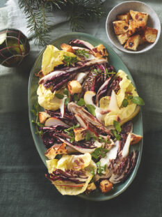 Nicoise invernale di radicchi al forno