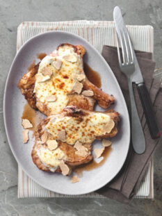 Cotolette di vitello al parmigiano e tartufo