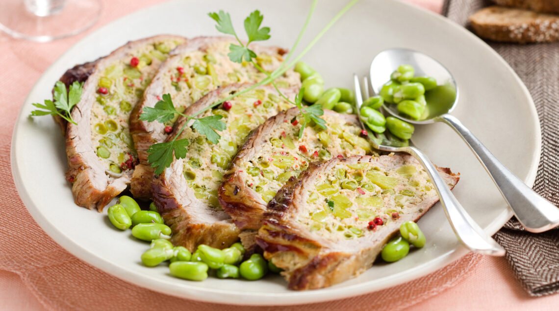 Cima ripiena di fave, piselli e robiola