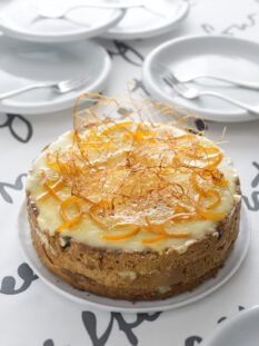 Torta pasticcio di panettone