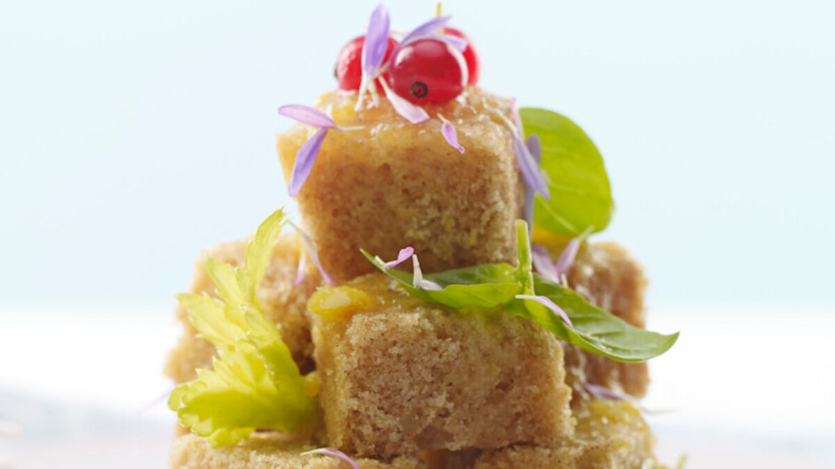 Pan di Spagna al latte di mandorle