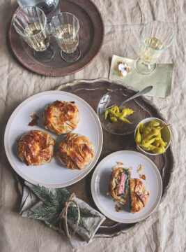 Cotechino in crosta con funghi ed erbette