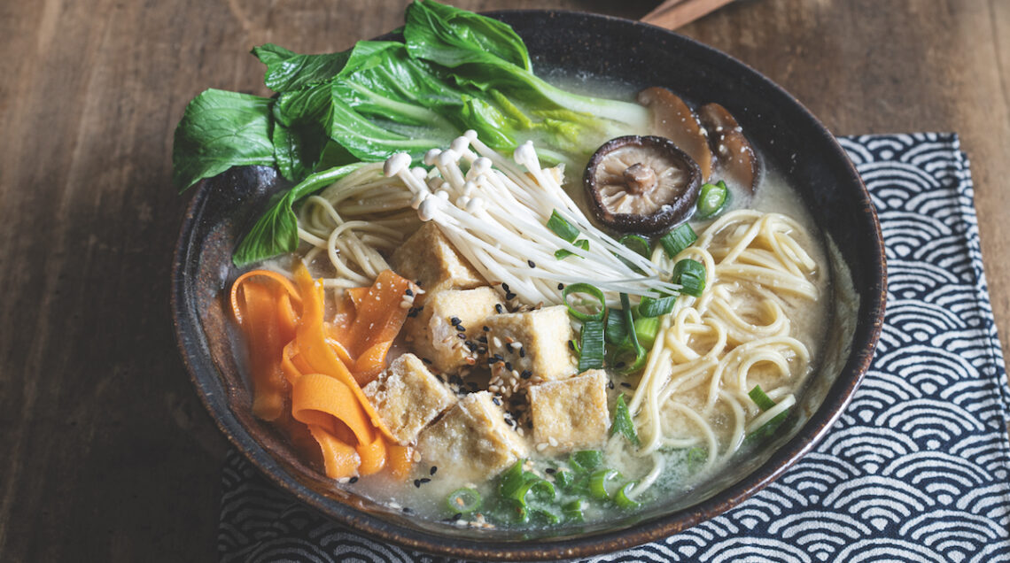 Ramen vegetariano al tofu