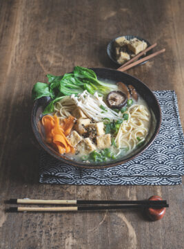 Ramen vegetariano al tofu