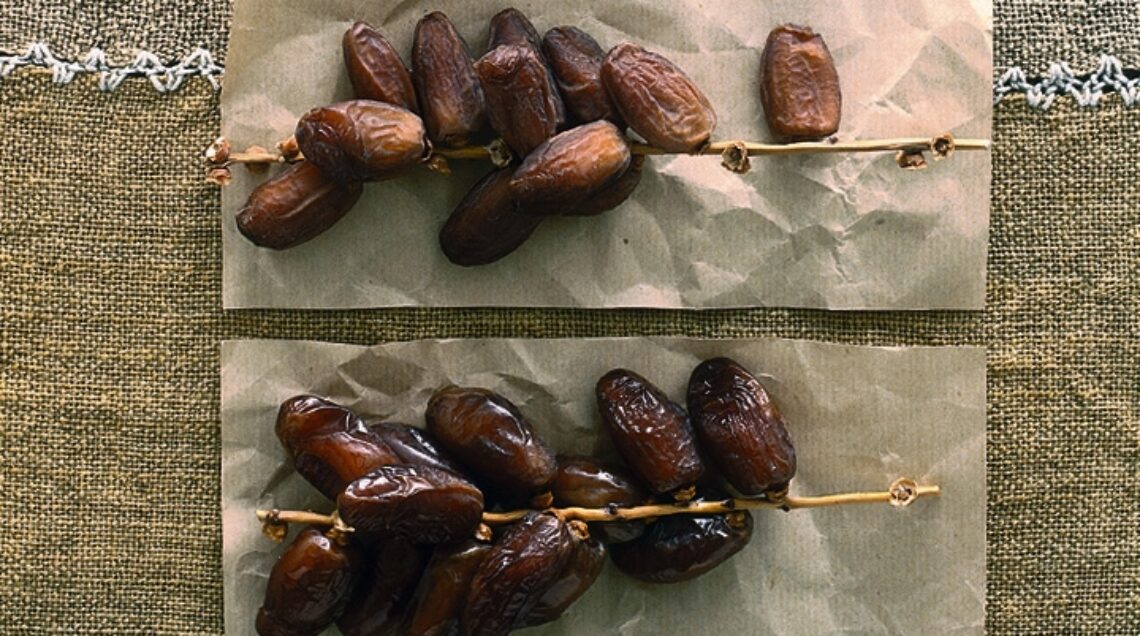 Deglet-en-Nour, con (sotto) e senza zucchero (sopra)