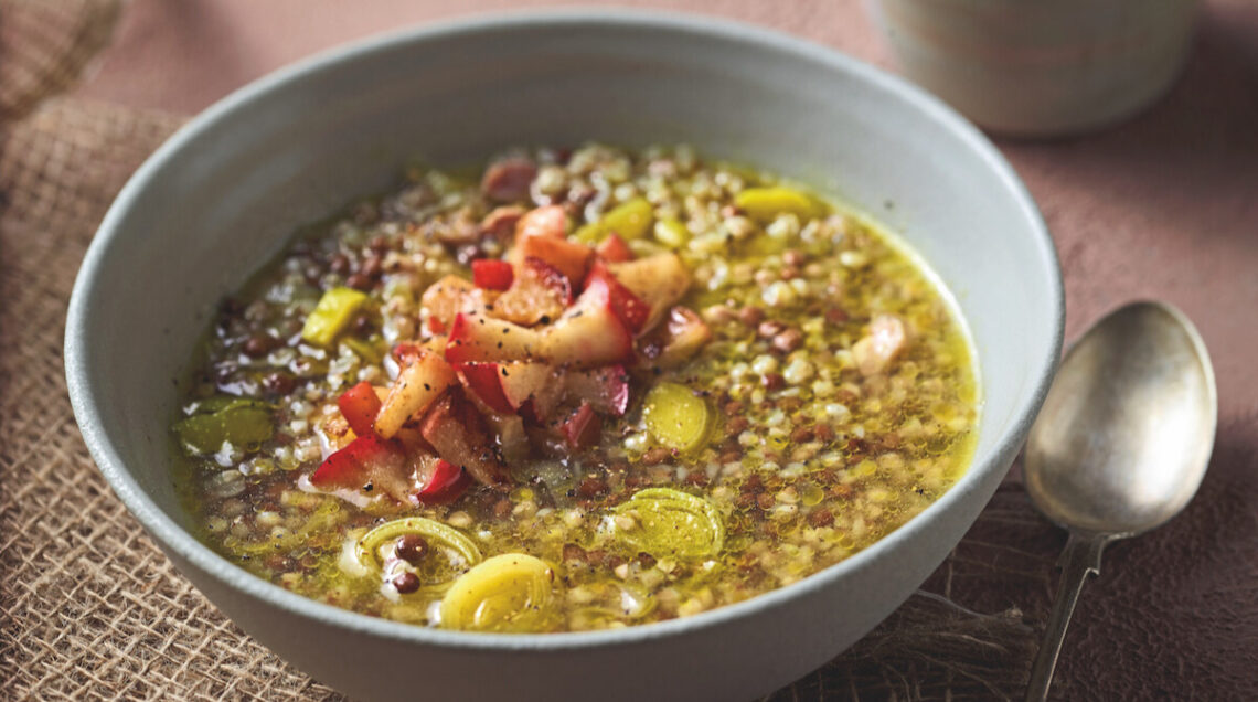 Zuppa Di Lenticchie, Grano Saraceno E Mele