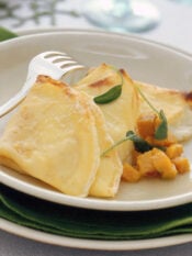 Crespelle al formaggio con zucca