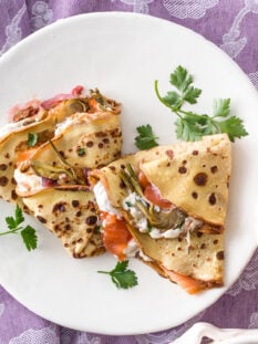 Crespelle con carciofi e salmone