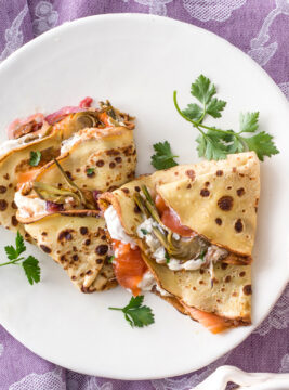 Crespelle con carciofi e salmone