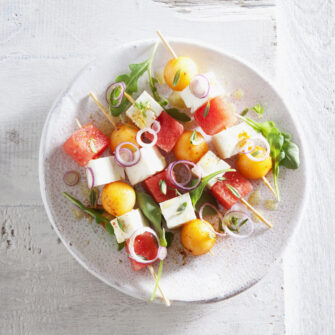 Spiedini di anguria, feta e melone