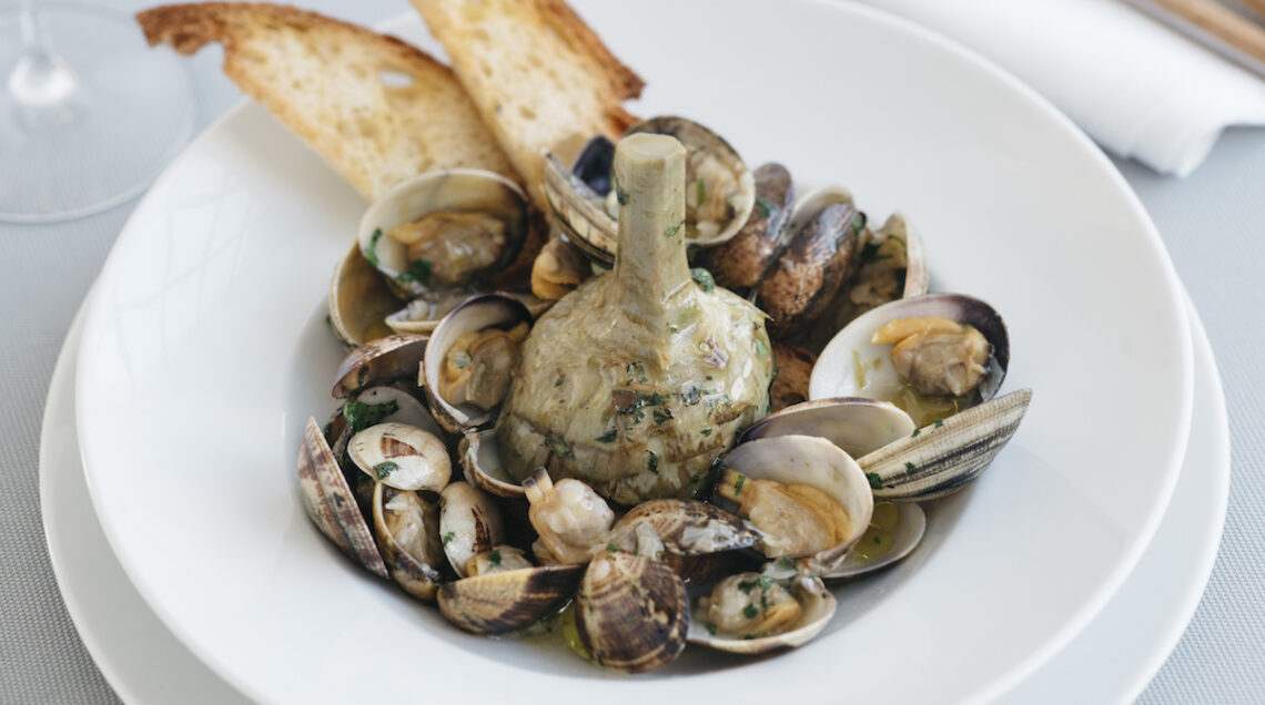 Carciofi alla romana con le vongole
