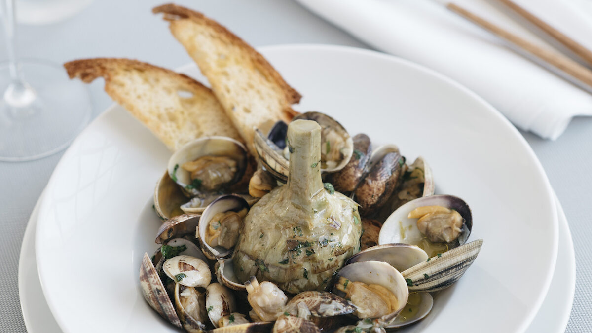 Carciofi alla romana con le vongole