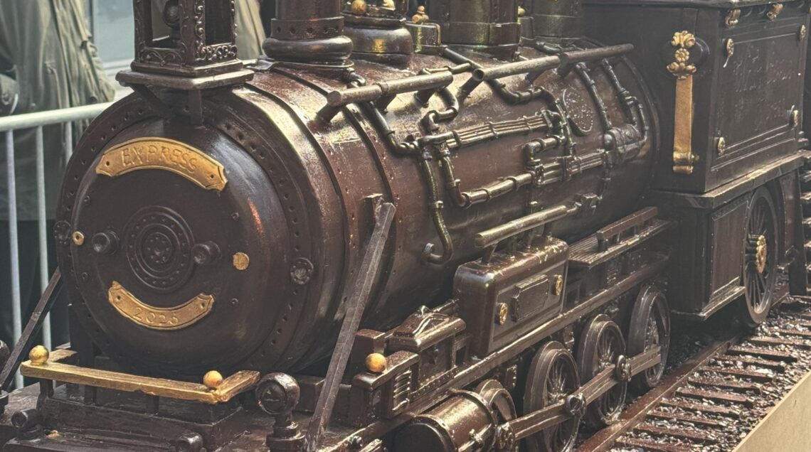 TRENO DI CIOCCOLATO_WinterGamesExpress-LOCOMOTIVA.jPeg