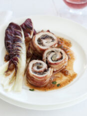 Rotolini con radicchio e pancetta