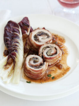 Rotolini con radicchio e pancetta