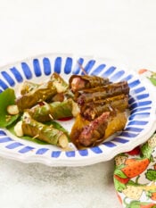 Spiedini di foglie di limone farcite