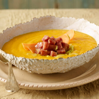 Vellutata con ragù di cotechino