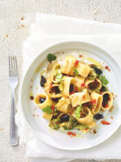 Calamarata con scarola all'acciuga