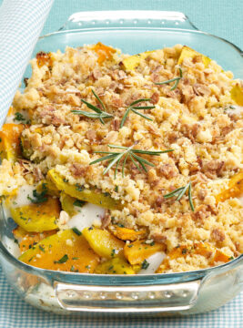 Teglia di zucca con i fiocchi di orzo