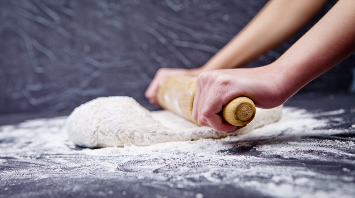 Pinza tirare la frolla