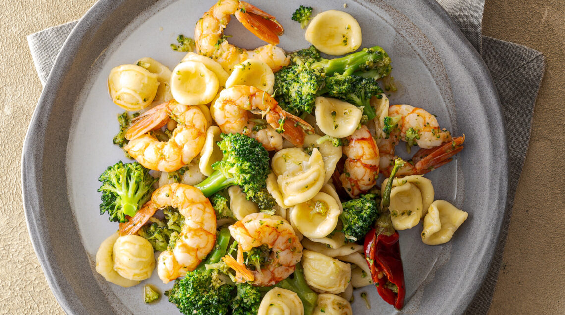 Orecchiette Con Broccoli E Code Di Gambero