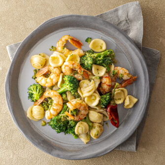 Orecchiette Con Broccoli E Code Di Gambero