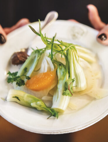Pinzimonio di puntarelle, finocchi, arance e pesto d'acciuga