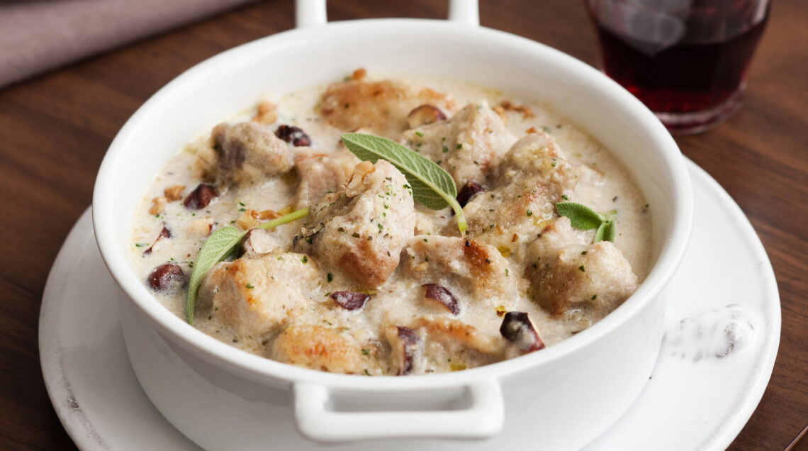 Spezzatino di vitello al latte e noci