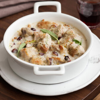 Spezzatino di vitello al latte e noci