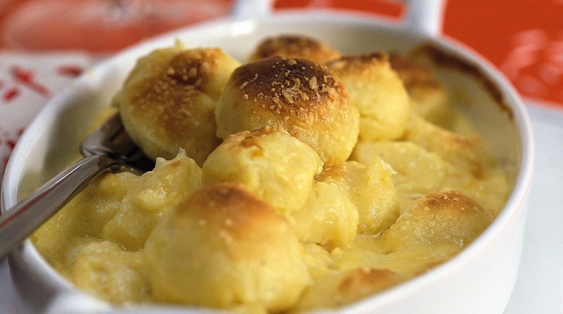 teglia di gnocchi alla parigina gratinati