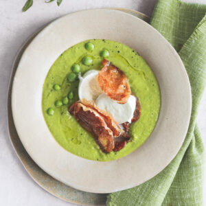 zuppa fredda di piselli e bufale