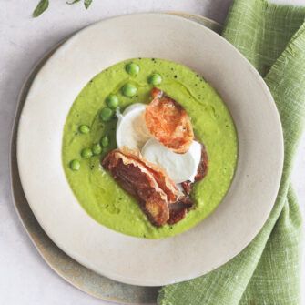 zuppa fredda di piselli e bufale